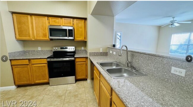 Building Photo - 45 Maleena Mesa St