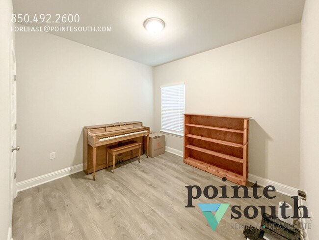 Building Photo - Pet Friendly for dogs and cats!