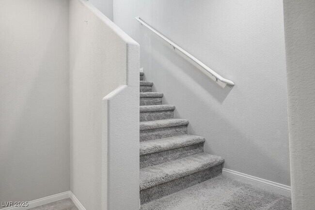 Building Photo - 9648 Spyglass Run Ave