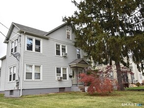 Building Photo - 121 Cambridge St