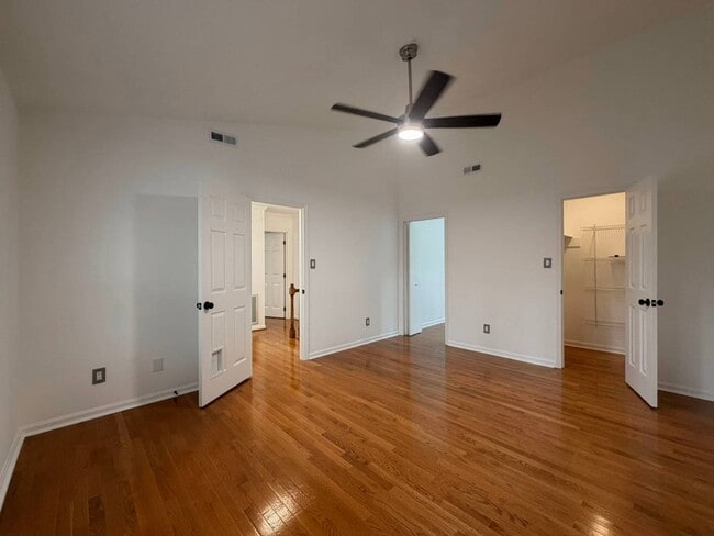 Building Photo - 110 Waltons Creek Rd