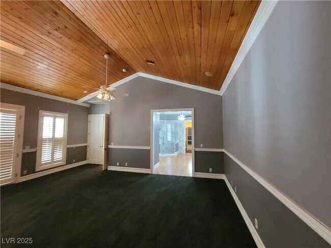 Building Photo - 5110 N Valadez St