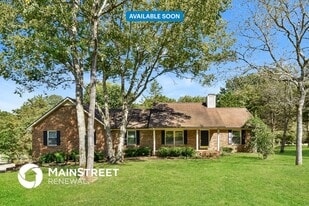 Building Photo - 1323 Oak Valley Dr