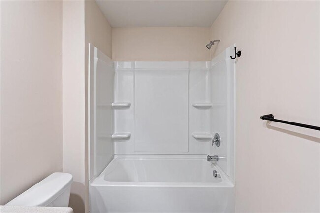 Building Photo - 1508 Brangus Dr
