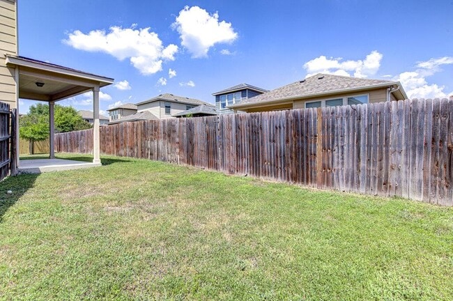 Building Photo - 1400 Middlefield Ct