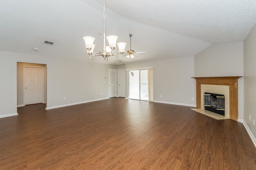 Building Photo - 847 Timberjack Ct
