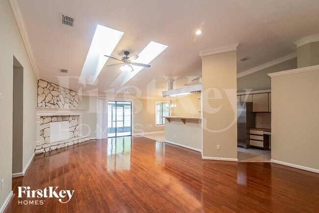 Building Photo - 11064 Buggy Whip Dr