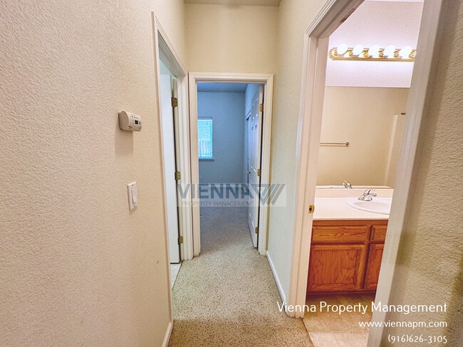 Building Photo - 1755 El Camino Verde Dr