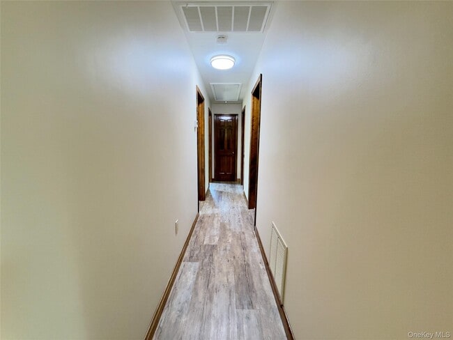 Building Photo - 709 NY-17M