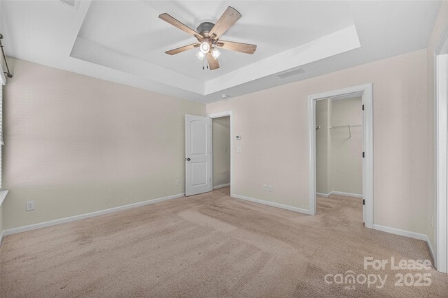 Building Photo - 1112 Roderick Dr