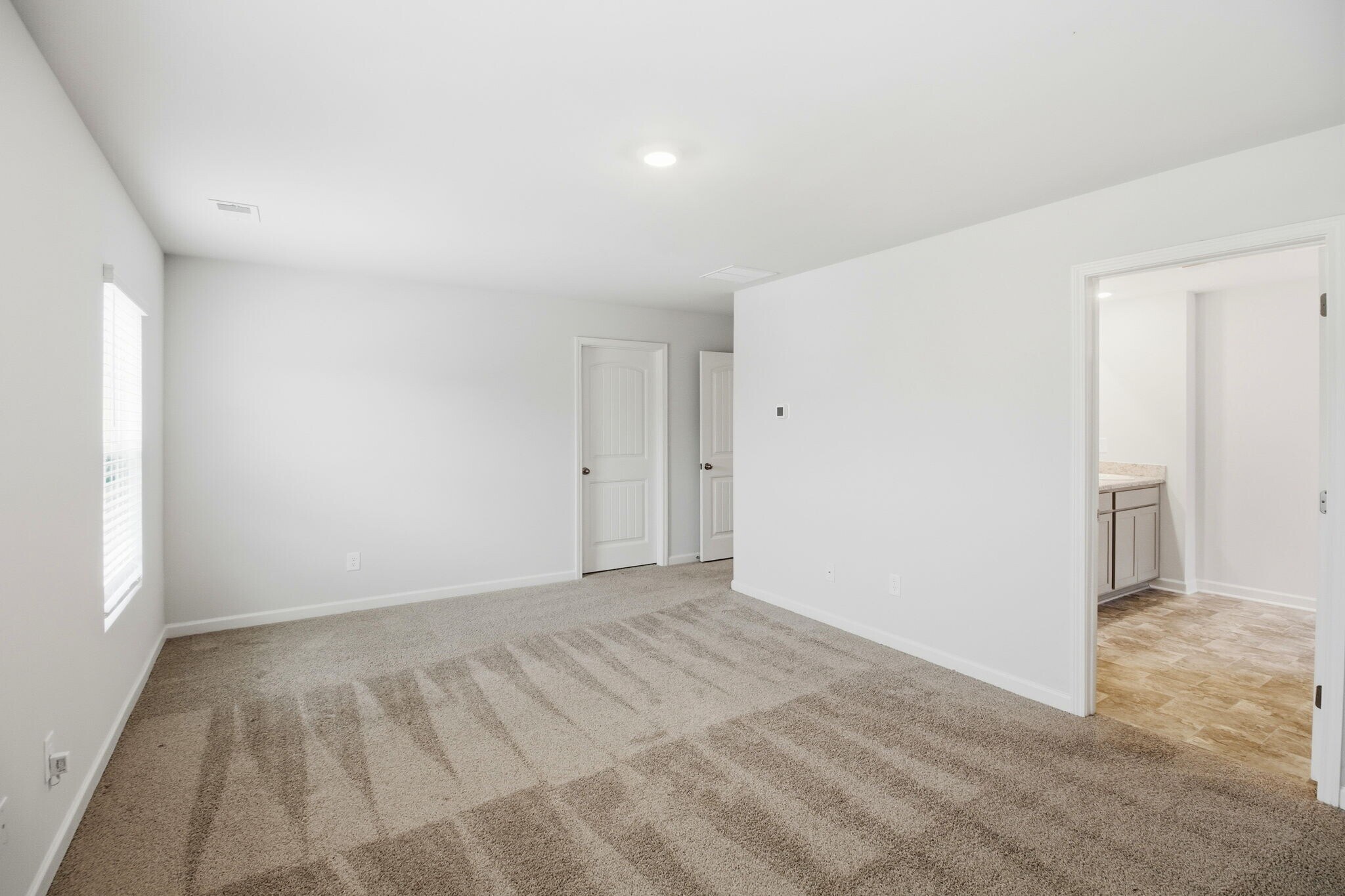 Building Photo - 8279 Bluewater Dr