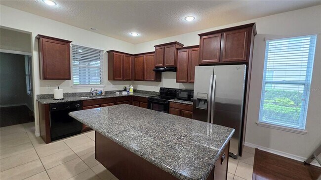Building Photo - 4860 Nathan Hale Blvd