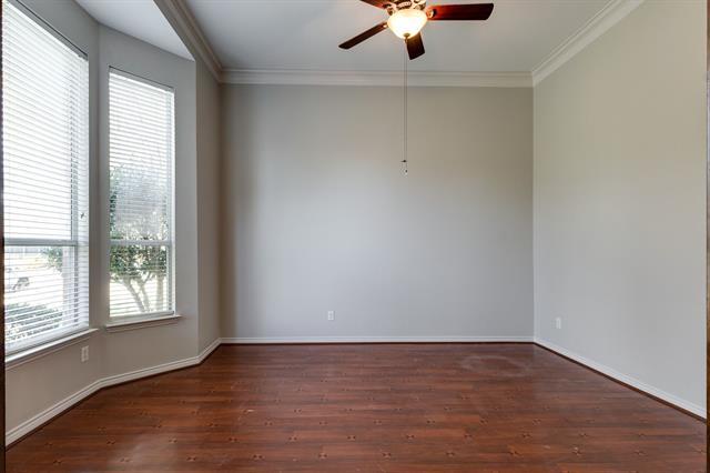 Building Photo - 3008 Chippenham Dr