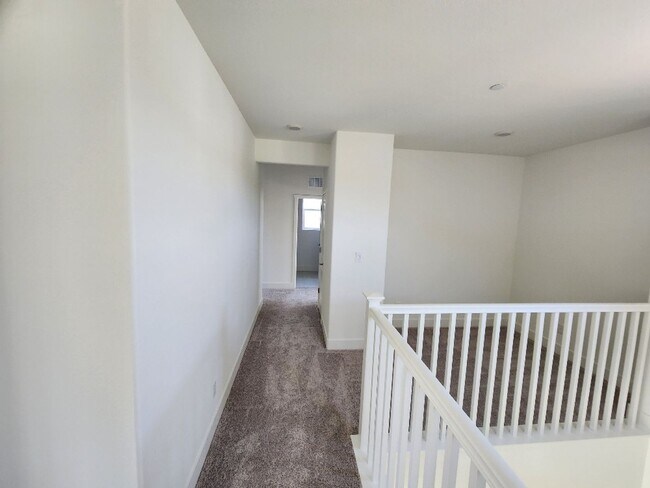 Building Photo - Introducing Your New Dream Home