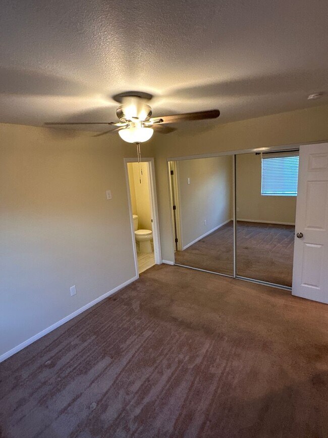 Building Photo - 7919 San Felipe St