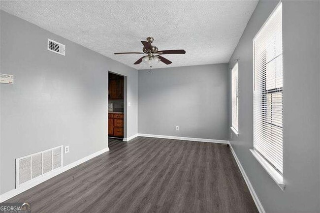 Building Photo - 5957 Friar Ct