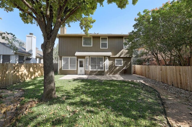 Building Photo - 7408 Tovar Dr
