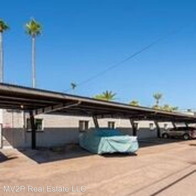 Building Photo - 6801 N 17th Ave