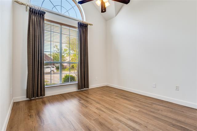 Building Photo - 3610 Granbury Dr