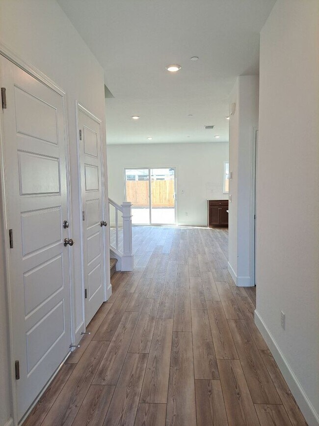 Building Photo - Brand New Home – AVAILABLE SOON!