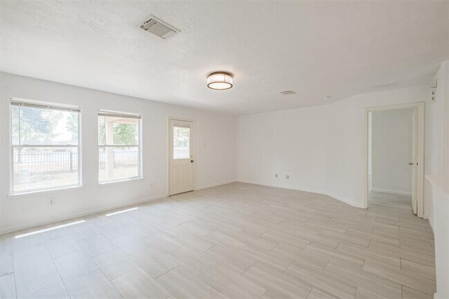Building Photo - 24507 Cornell Park Ln