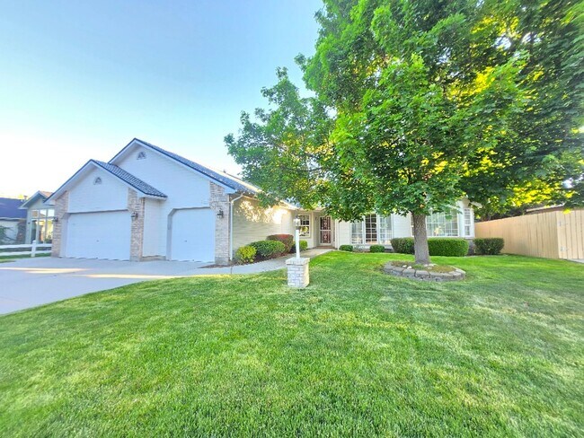 Building Photo - Nice Meridian Home