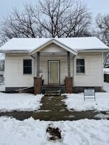 Building Photo - 926 Henrietta St