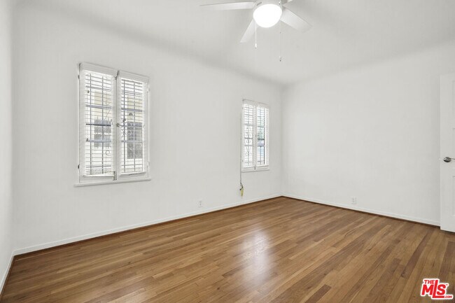 Building Photo - 1143 S Rimpau Blvd