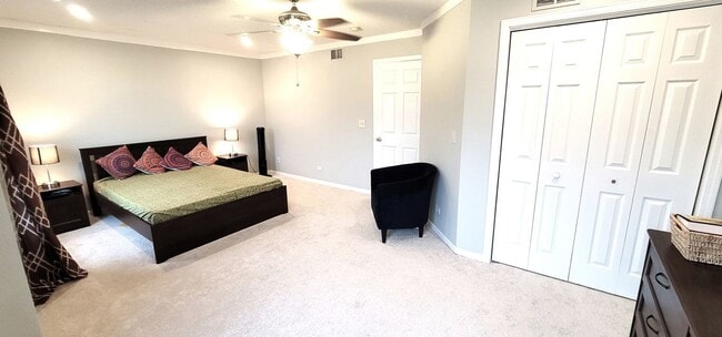 Building Photo - 10520 Wakefield Ln