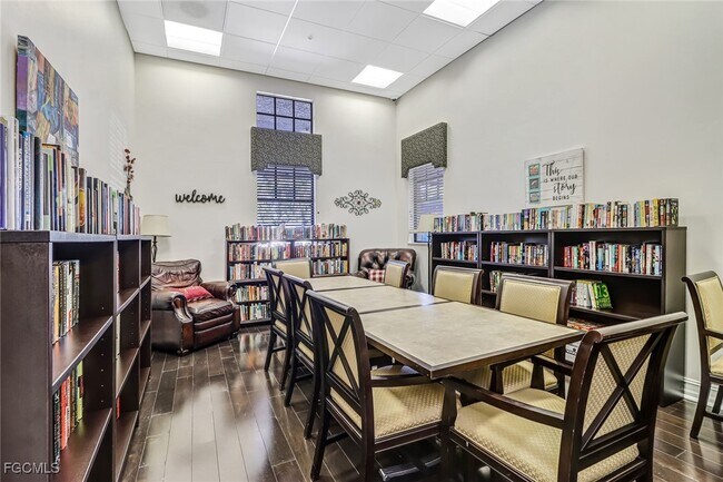 Building Photo - 12500 Fairmont Dr