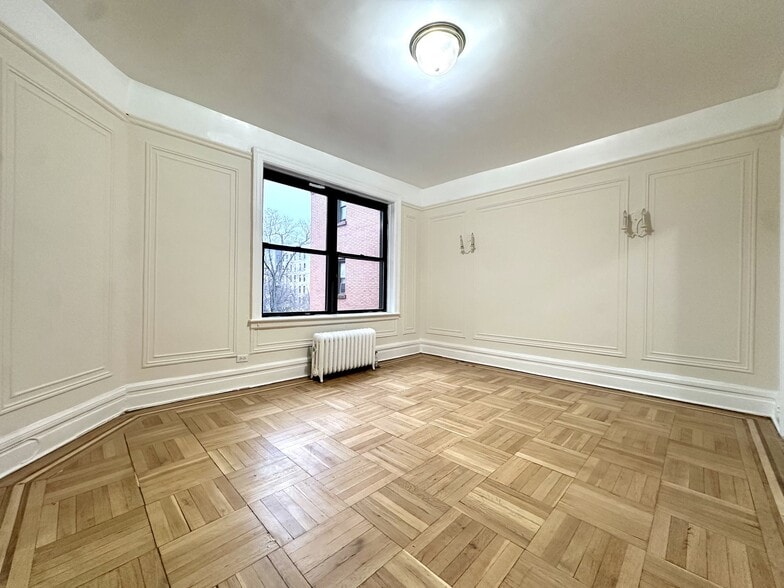 Primary Photo - 536 Fort Washington Ave