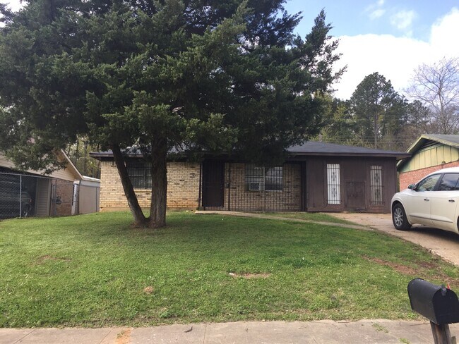 Building Photo - 3215 Tower Drive, Shreveport, LA  71107