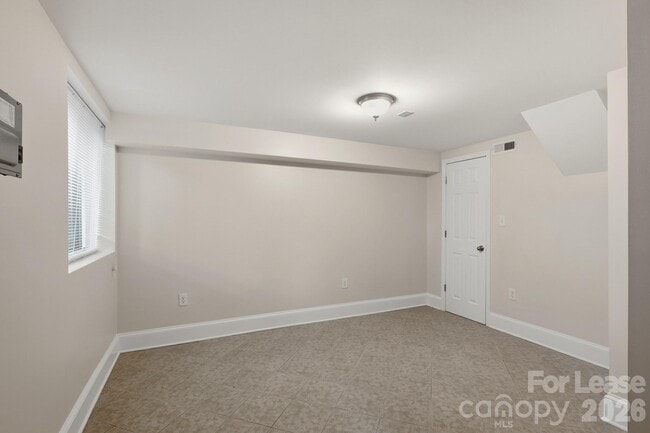 Building Photo - 2525 Runnymede Ln
