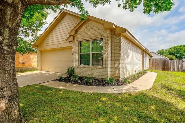Building Photo - 1116 Boxwood Dr