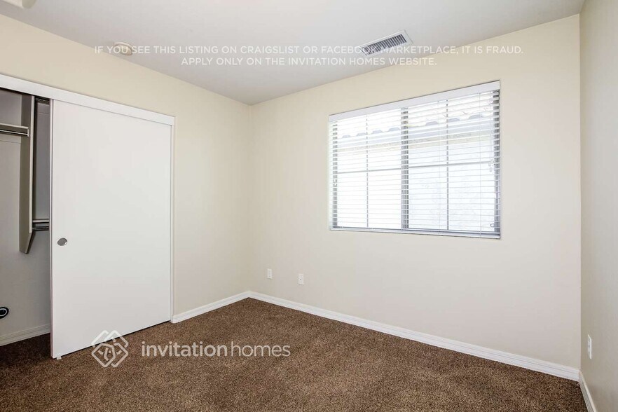 Building Photo - 2415 N 83rd Dr