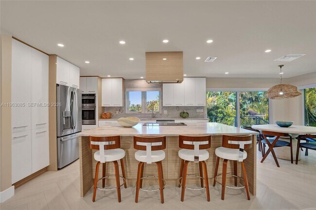 Building Photo - 1673 Bel Air Ave