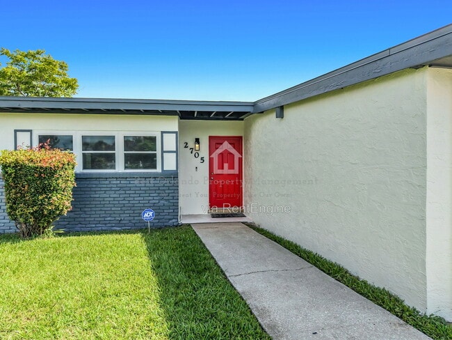 Building Photo - 2705 Gulfstream Rd