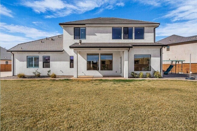 Building Photo - 4159 S 490 E