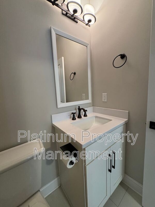 Building Photo - 4220 Deming Cir