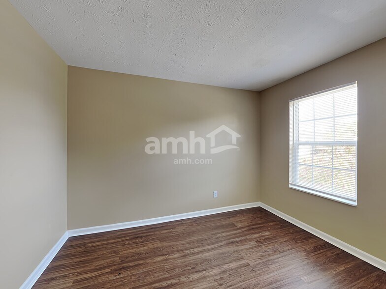 Building Photo - 9709 Wickland Ct