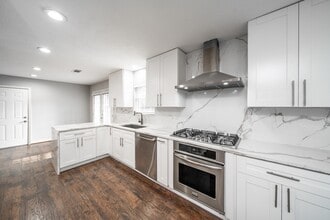 Building Photo - 1907 Ashford Hollow Ln