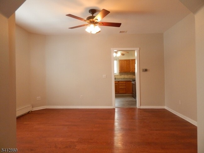 Building Photo - 29 Willard St