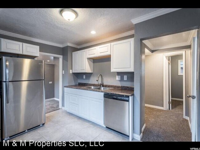 Building Photo - 43 E Coatsville Ave