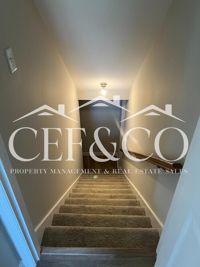 Building Photo - 109 Misty Brook Dr