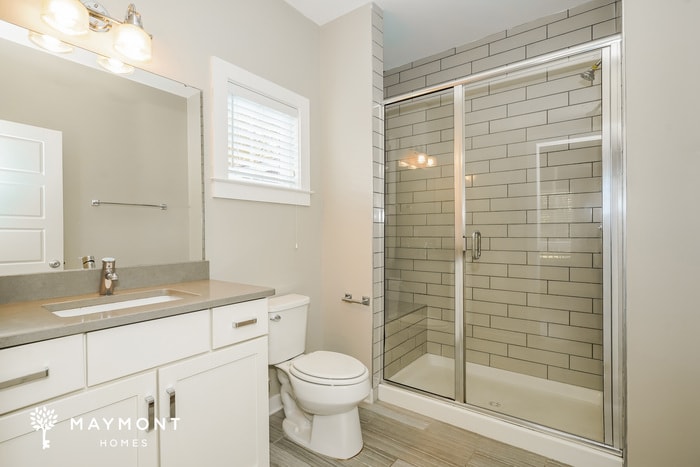 Building Photo - 2022B Greenwood Cir