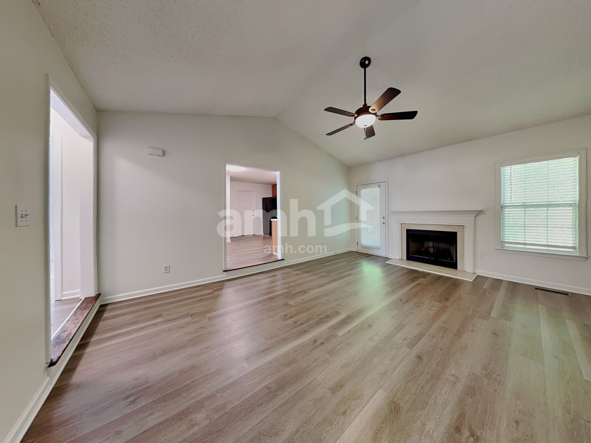 Building Photo - 205 Wood Green Dr