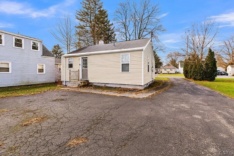 Building Photo - 204 Breman Ave