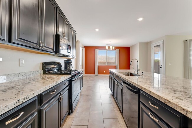 Building Photo - 4136 Midnight Crest Ave