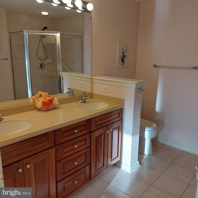 Building Photo - 12251 Roundwood Rd