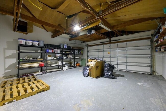 Building Photo - 5700 Bayou Grande Blvd NE